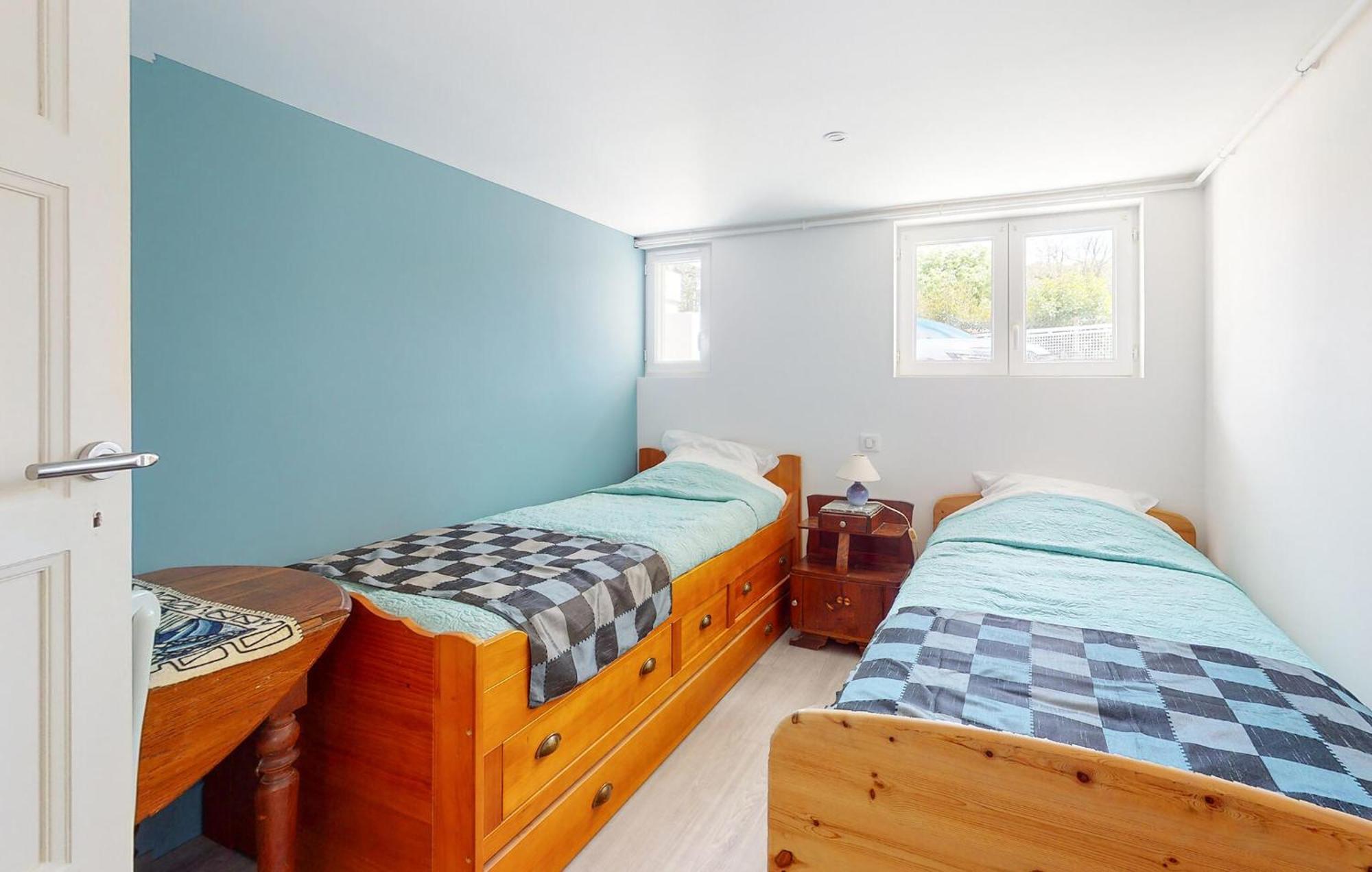 3 Bedroom Amazing In * Royan